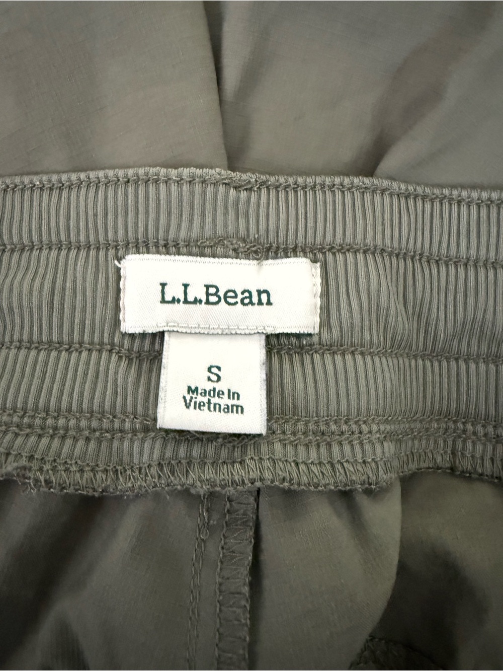 L.L. Bean Women’s Vista Camp Athletic Shorts - Picture 3 of 6
